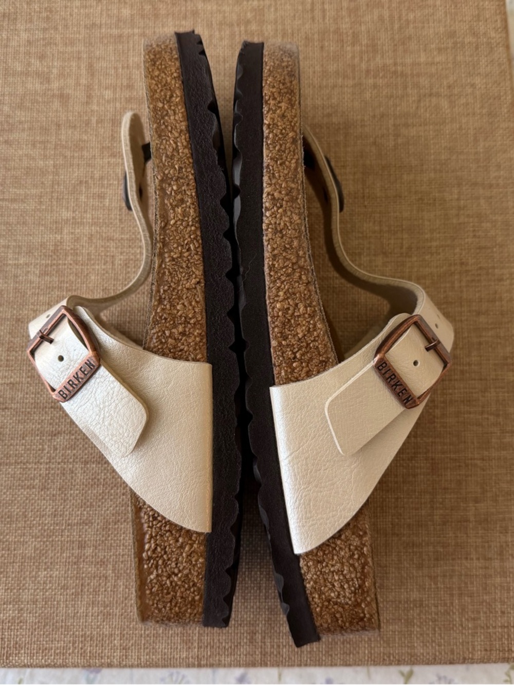 Birkenstock Cream Thong Sandal - Picture 6 of 6